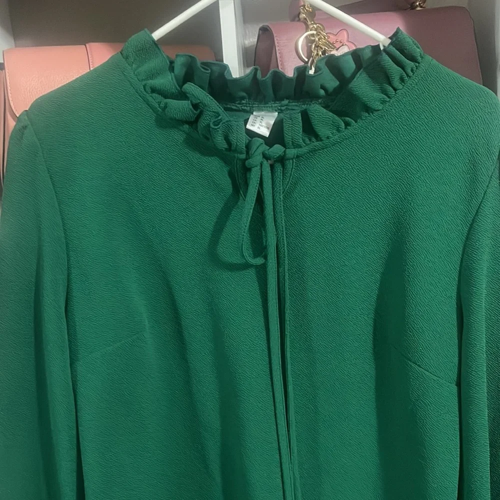 Blouse - Picture 2 of 3